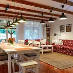 Szalamandra - A Tisztas Villa Matraalmas