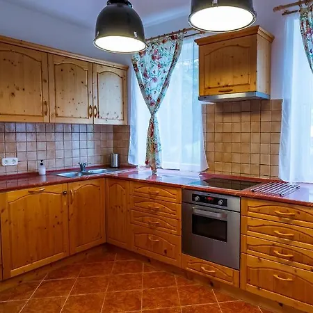 Villa Szalamandra - A Tisztas *